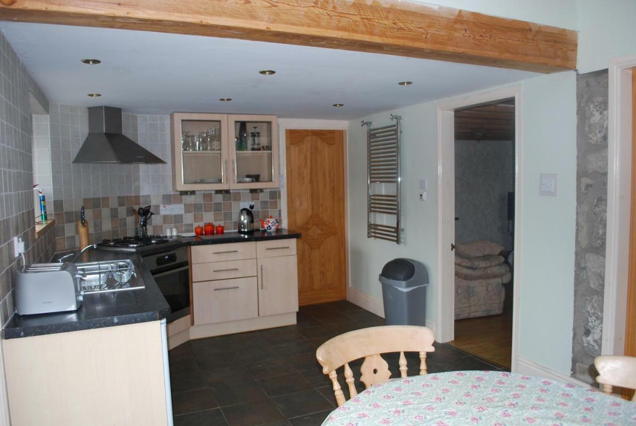Villa Ty Gylfinir Llandegla Exterior foto